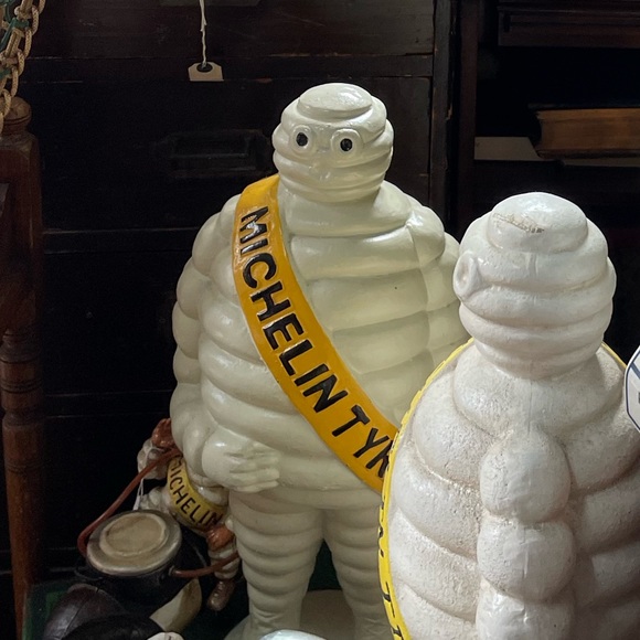 Meet your Posher, A - Picture 1 of 1